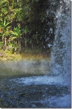 Laos Bolaven Plateau Tour Tad Champi waterfall 140208_0136
