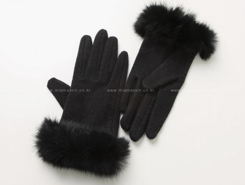 Fur-cuffed Gloves