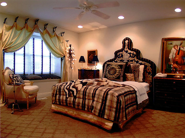 Luxury Home Interior Design: Elegant Bedroom Family