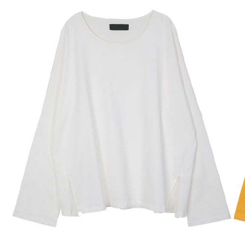  Side Slit Extended Sleeve T-Shirt