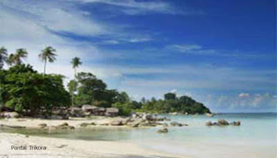 Pantai Trikora 