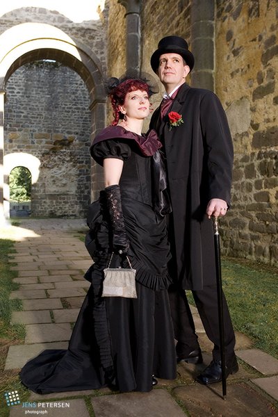 The perfect gothic wedding victorianesque wedding ensemble for bride and 