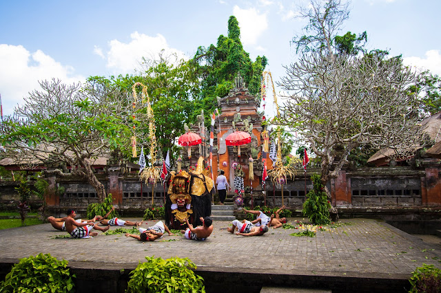 Spettacolo di danza tradizionale-Tempio Desa Batuan-Bali