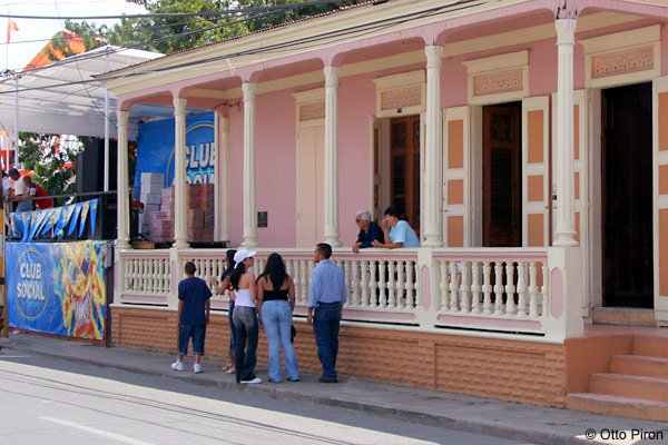 Resultado de imagen para estilo republicano en la edificaciones de la concepcion de la vega rep.dominicana