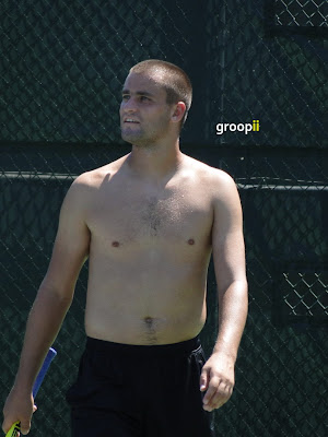 Mikhail Youzhny Shirtless at Cincinnati Open 2010