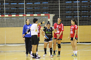 El club balonmano Zuazo empata en Lasesarre con el Atlético Guardés