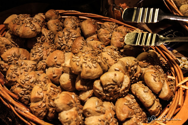 Fresh Breads Cheese