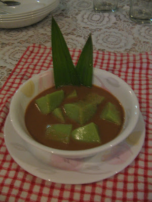 Norli Loves Cake : .: Kuih JONGKONG