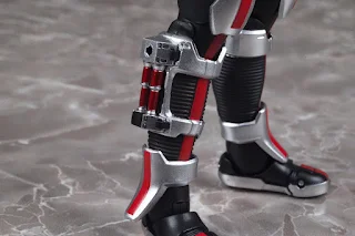 REVIEW SHFiguarts (Shinkocchou Seihou) Kamen Rider Faiz [ 555 ], Bandai