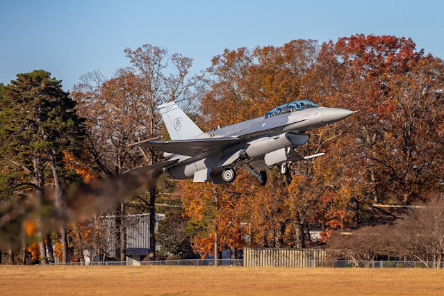 Lockheed delivers first Slovakian F16