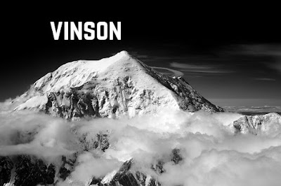  Gunung Vinson di Antartika