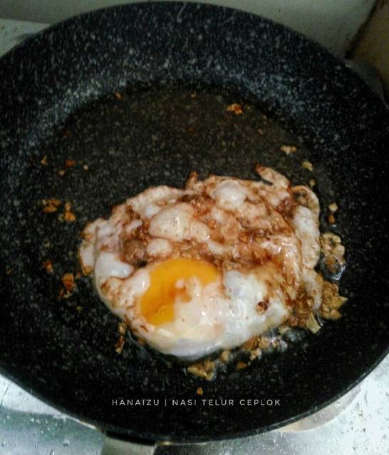 Yuk Cari Tahu Resep Rahasia Nasi Telur Ceplok Kecap Asin 