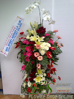 rangkaian bunga standing flower untuk ucapan selamat hari ulang tahun