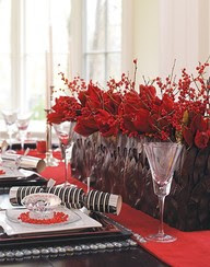 Christmas centerpiece red flowers berries 