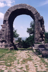 An arch over the original Via Flaminia in Umbria