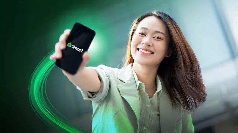 Upgrade to an iPhone and get up to P5,000 cashback from Smart and UnionBank