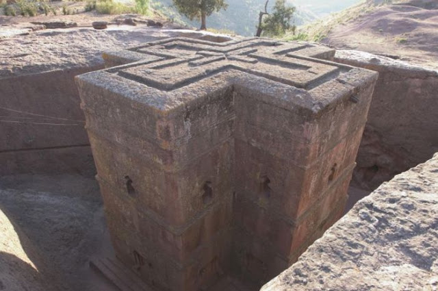 Iglesias talladas en la roca Lalibela, Etiopía