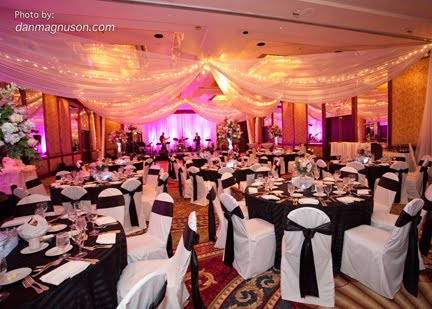 If you're having your wedding ceremony and reception at the Radisson 