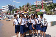 Kupang school girls (dsc )