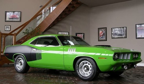 1971 Plymouth HEMI Cuda luxury car with high techno in speedcar nice for