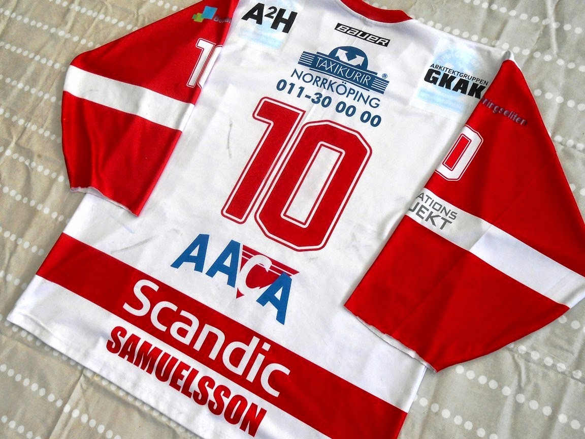 http://m.tradera.com/item/252702/206784070/vita-hasten-matchtrojor-13-14-nr-10-jesper-samuelsson