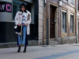 fashion, moda, look, outfit, blog, blogger, walking, penny, lane, streetstyle, style, estilo, trendy, rock, boho, chic, cool, casual, ropa, cloth, garment, inspiration, fashionblogger, art, photo, photograph, Avilés, asturias, zara, jeans, Florida, coat, ripped, worn