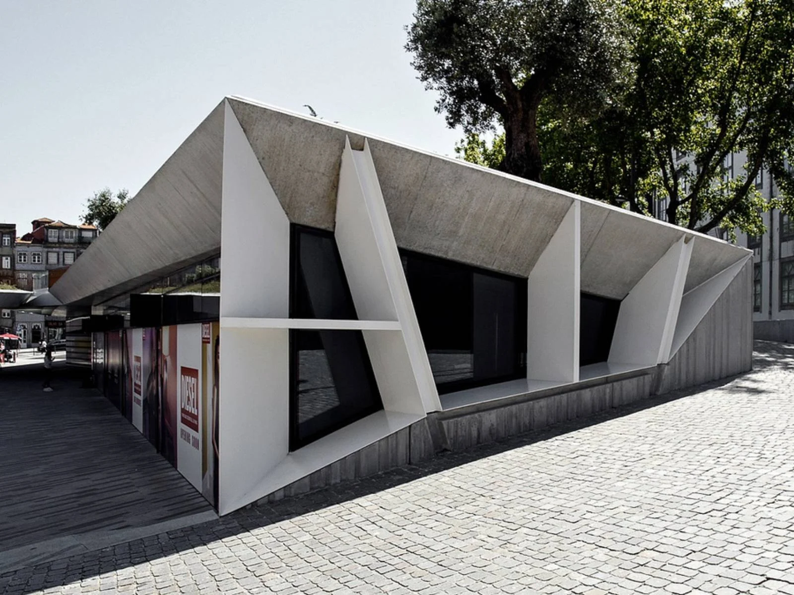 Praça de Lisboa by Balonas Menano Architects