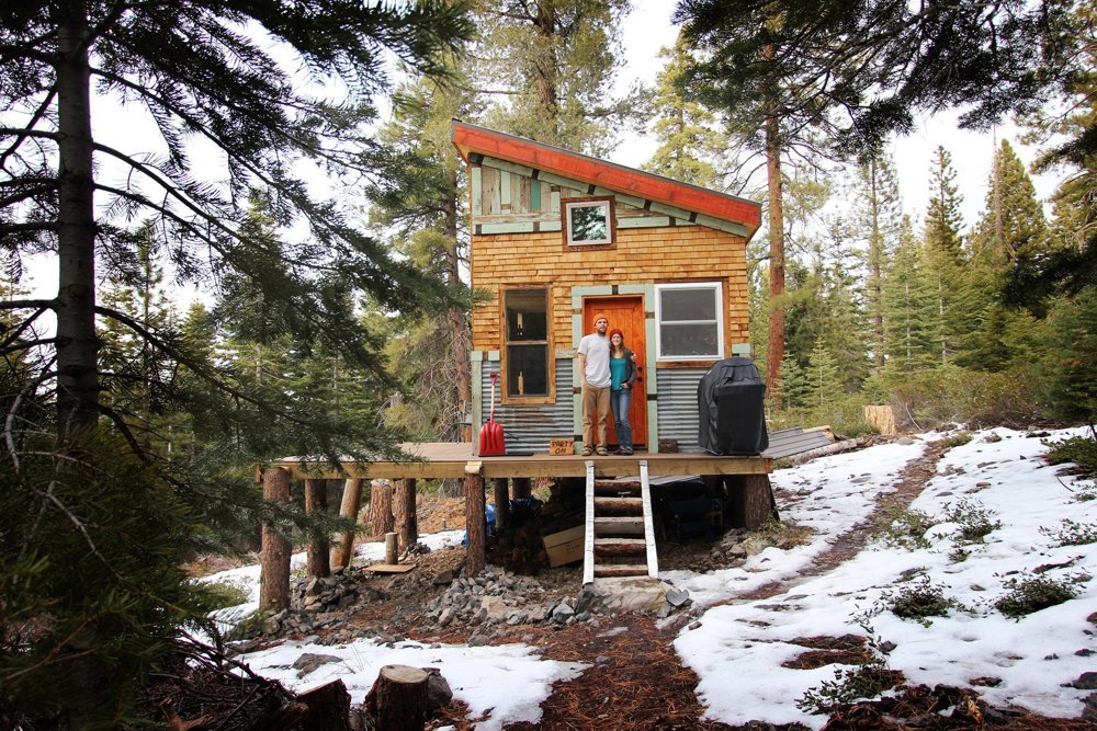  TINY  HOUSE  TOWN Off Grid Tiny  House  in Tahoe California