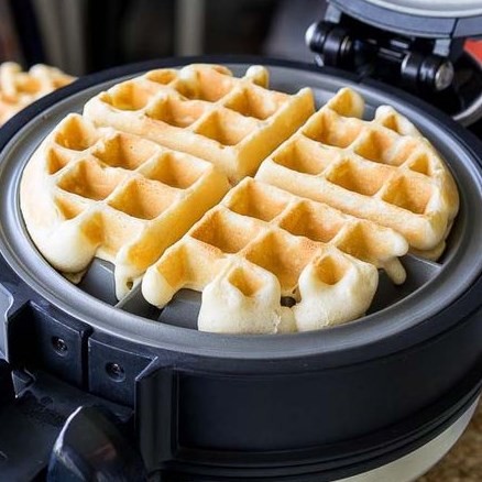 Classic Waffle Recipe #Desset #Waffles