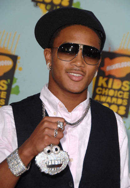 LIL ROMEO IS NOT SO LITTLE ANYMOREHE LOOKS LIKE A GROWN MAN