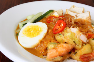 My Kitchen Snippets: Mee Rebus/Noodles in Sweet Potato Gravy