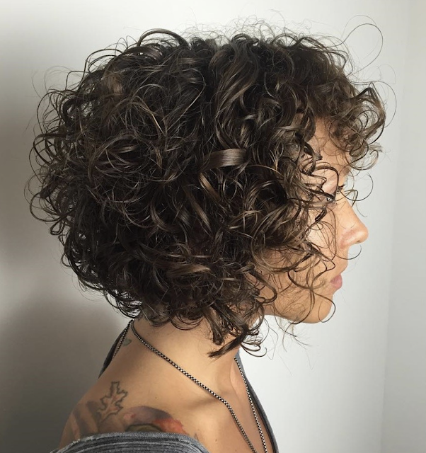 curly hairstyles for short hair