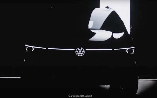 Novo VW Golf 2024 Mk8.5: facelift tem primeiro teaser revelado - vídeo