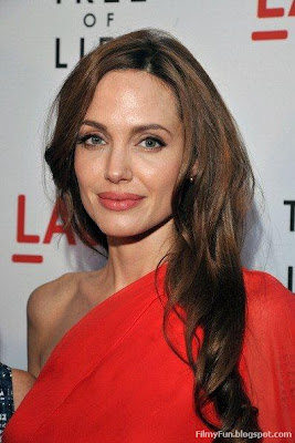 Angelina_Jolie_Highest_paid_actresses_FilmyFun