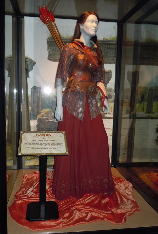 Susan Pevensie Narnia battle costume