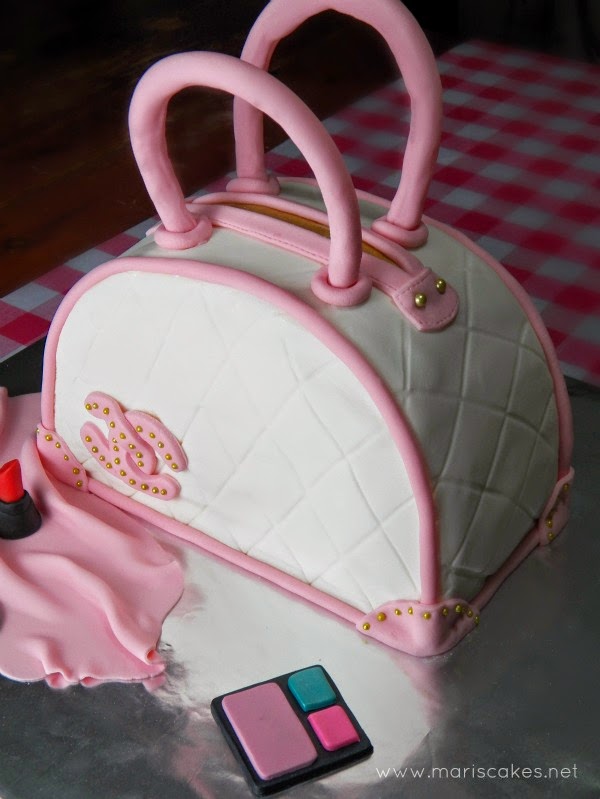 Chanel Purse Cake - Creme Castle