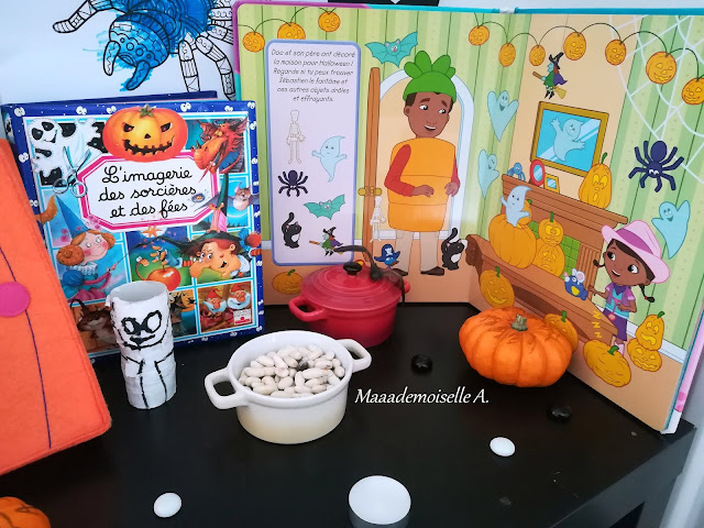 || Table thématique et activités d'Halloween