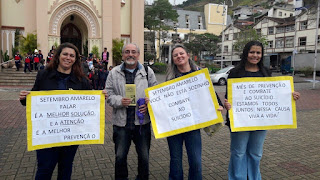 Representantes dos CRAS com o pscólogo David Penha