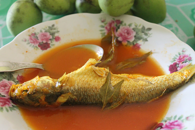 Masak Asam Pedas Ikan Belanak - Azie Kitchen