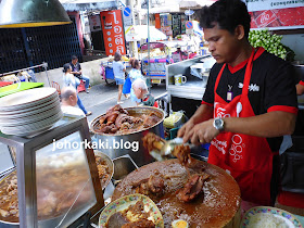 SabX2-Wanton-Noodle-Soi-19-Pratunam-Bangkok