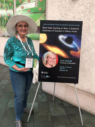 Resident Astronomer Peggy ready for the first plenary session at AAS 235th meeting (Source: Palmia Observatory)