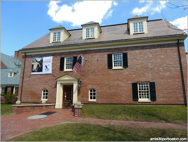 Exteriores del Museo de Concord, Massachusetts