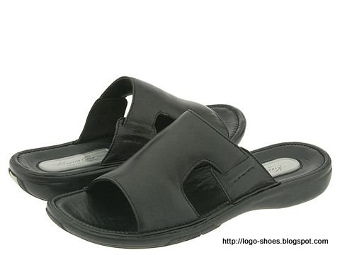 Logo shoes:K82327