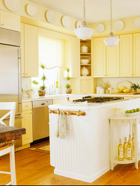 Traditional Kitchen Design Ideas 2011 With Yellow Color 