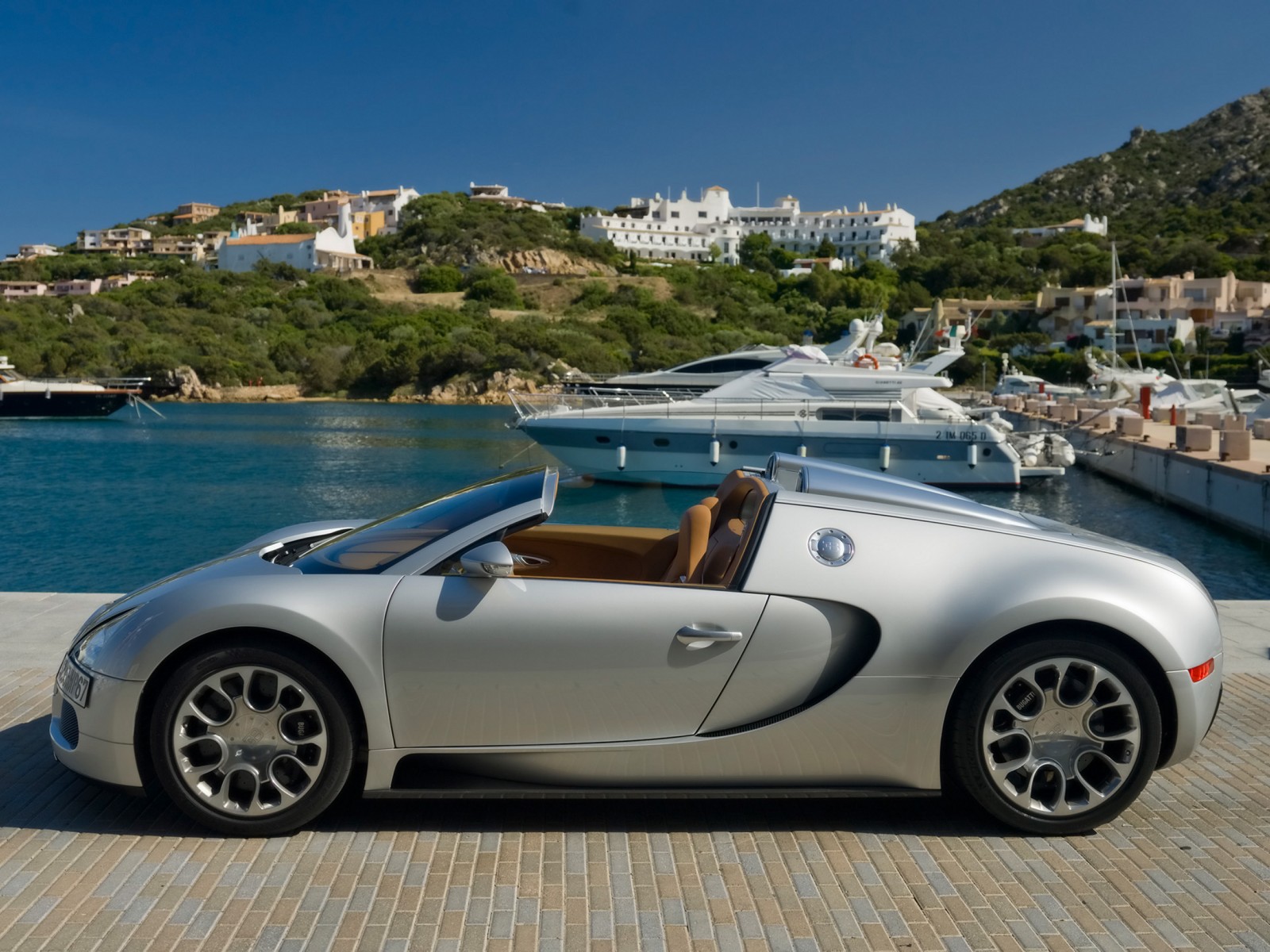 Labels: Bugatti Cars