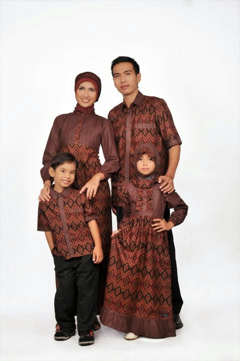  Busana  Muslim  Couple Keluarga Ayah Ibu dan Anak 