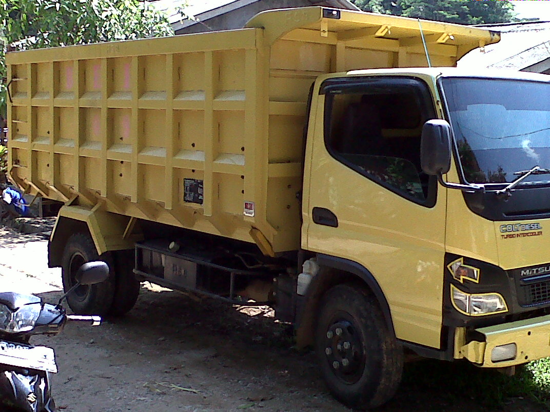 IKLAN BISNIS SAMARINDA Dijual Take Over Dump Truck PS 125 HD