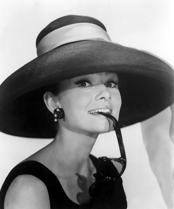 Frasi di Colazione da Tiffany Frasi di Film – Frasi Celebri it - audrey hepburn frasi colazione da tiffany