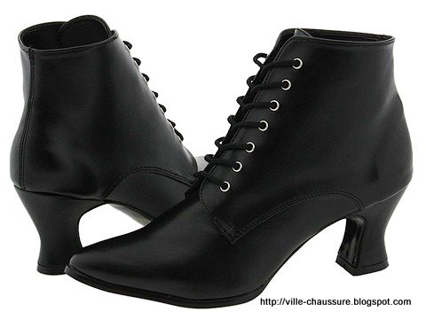 Ville chaussure:chaussure-569237
