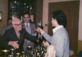 Entrega de trofeos del Torneo Social de Rápidas 1985